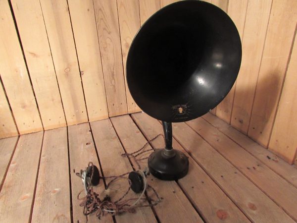 Early radio Sterling Baby speaker horn and earphones